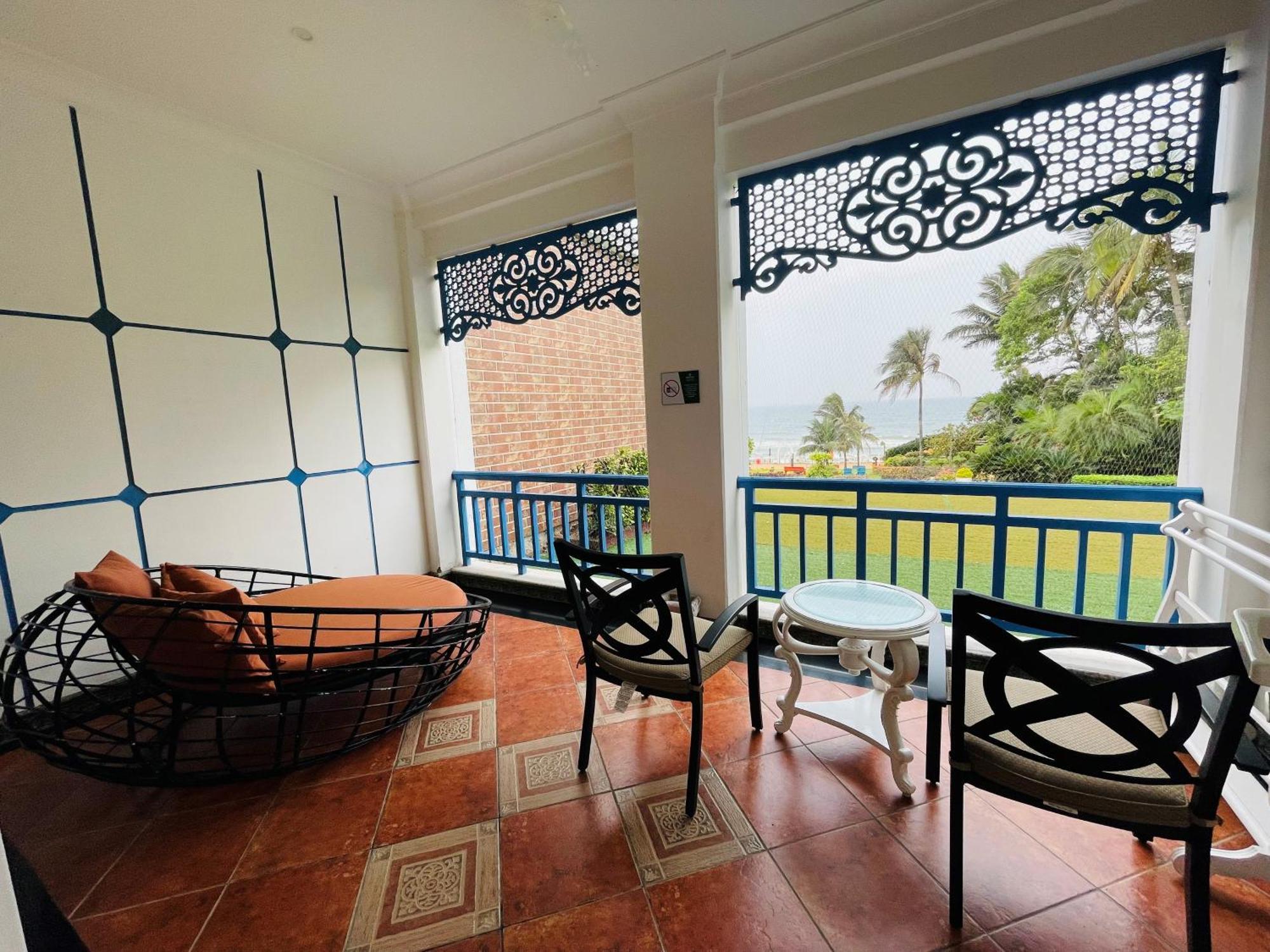 Mayfair Palm Beach Resort Gopālpur المظهر الخارجي الصورة